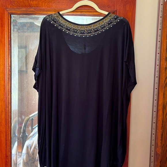 Camilla model top loose fit tee with jeweled embellishments at neckline - Picture 4 of 4